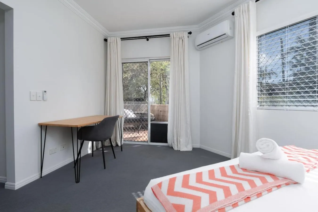 The Little Royale - Central 2B In Broadbeach Gold Coast
